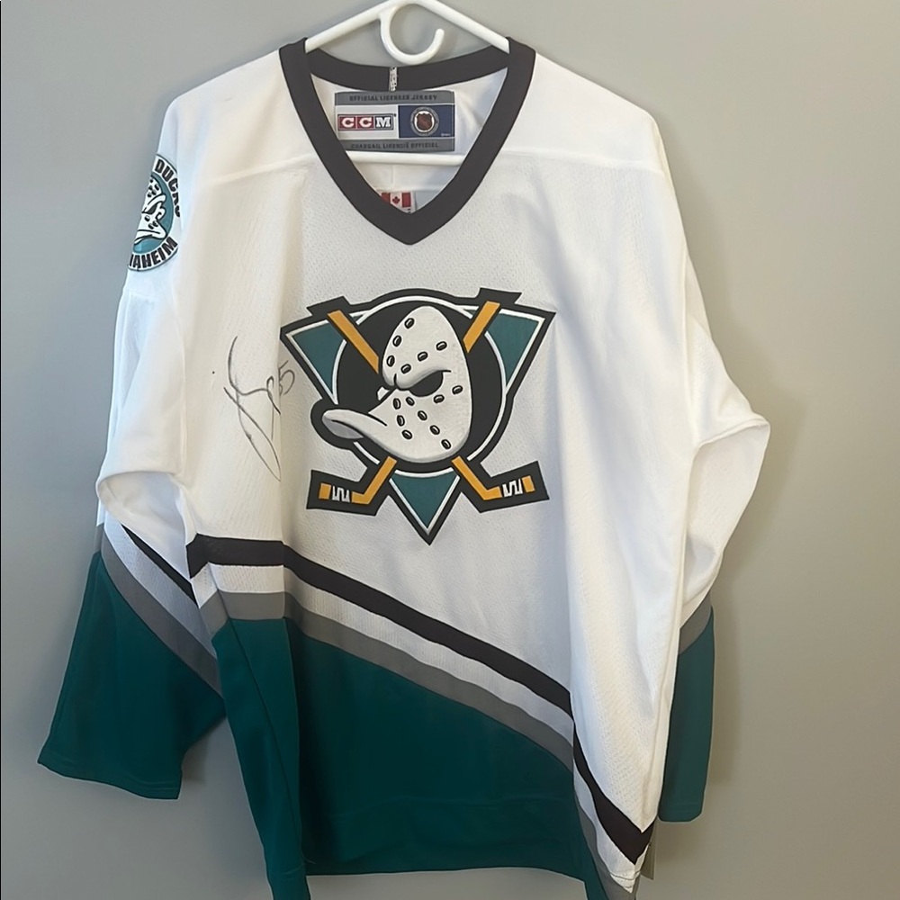 Jean-Sébastien Giguère Signed Vintage Anaheim Ducks NHL Jersey